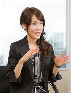 黑暗中的触摸/芒果视频软件下载免费看25次