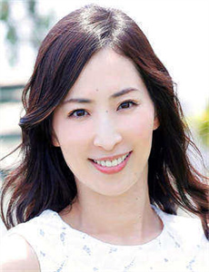 《村井杏奈》