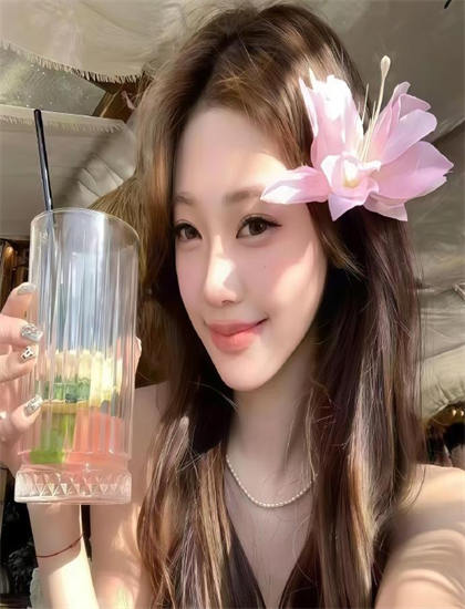 口碑佳作：《休妻宴上绝美千金向我求婚》奖项分析：获奖情况与专业认可度评价